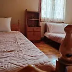 Apartman Wooden Sofita House With Unlimited View *