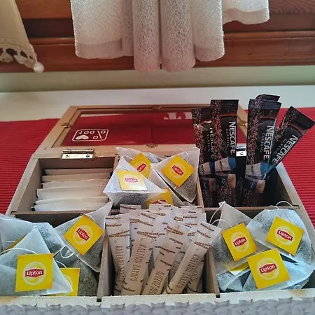 Wooden Sofita House With Unlimited View غريفينا