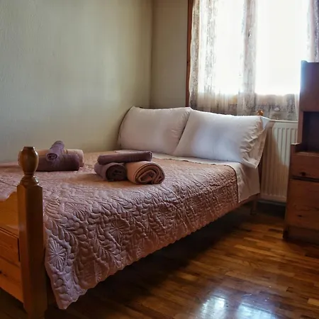 Apartment Wooden Sofita House With Unlimited View *