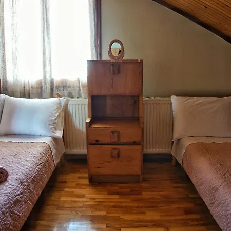 Wooden Sofita House With Unlimited View شقة