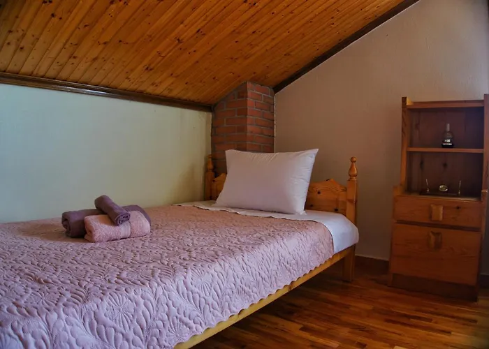 Wooden Sofita House With Unlimited View 公寓 格雷韦纳