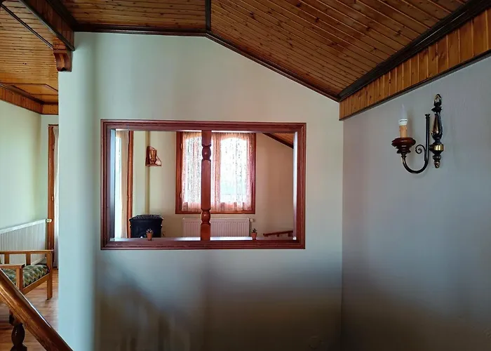 公寓 Wooden Sofita House With Unlimited View