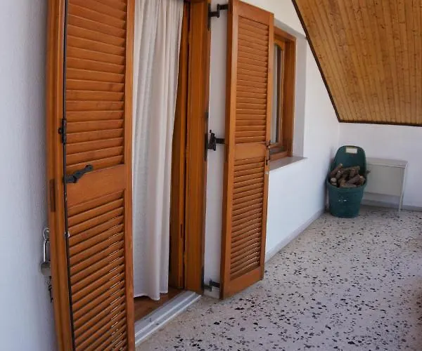 Daire Wooden Sofita House With Unlimited View Grevena